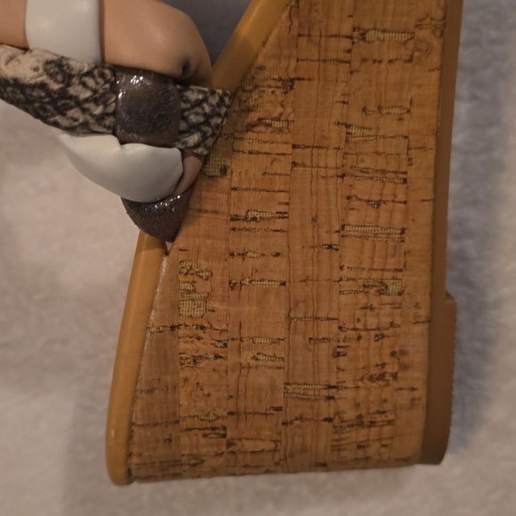 Qupid Wedge Sandals Women's US8 UK5 EUR39 - Picture 4 of 8